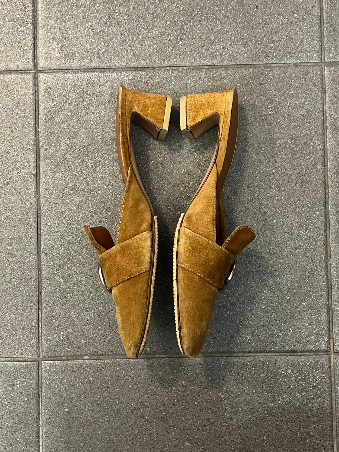 프라다 버클 뮬 상품이미지3