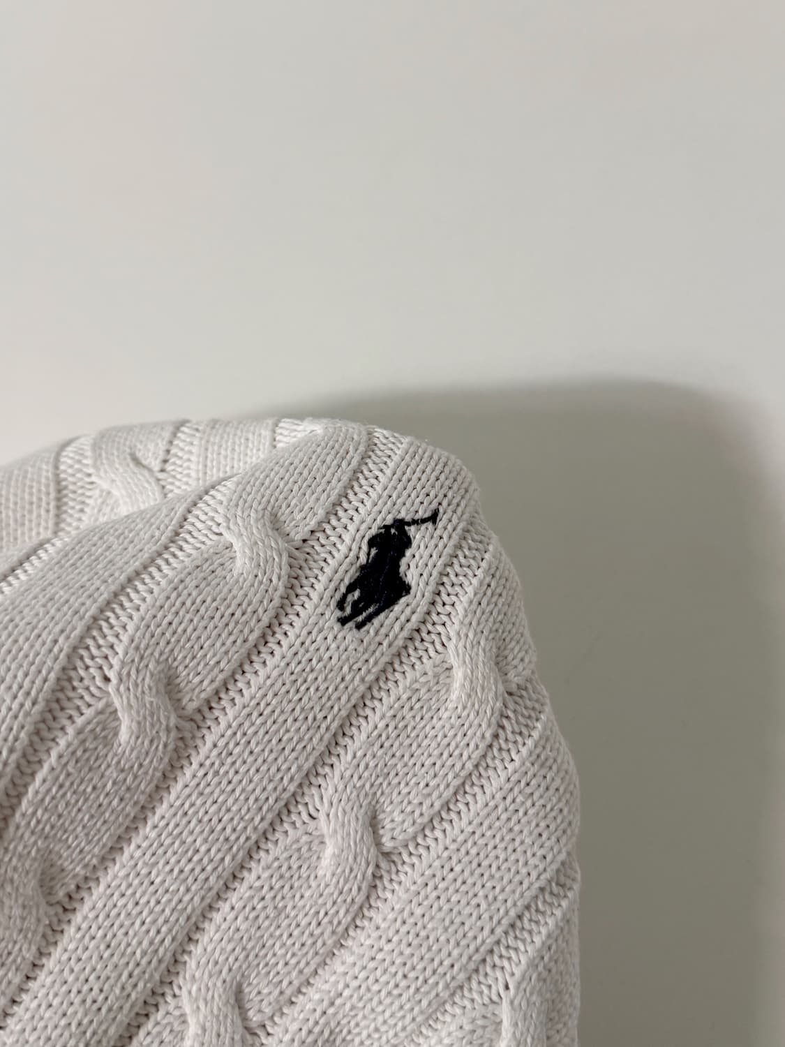 폴로 랄프로렌 신형 화이트 코튼 꽈배기 니트 상품이미지3