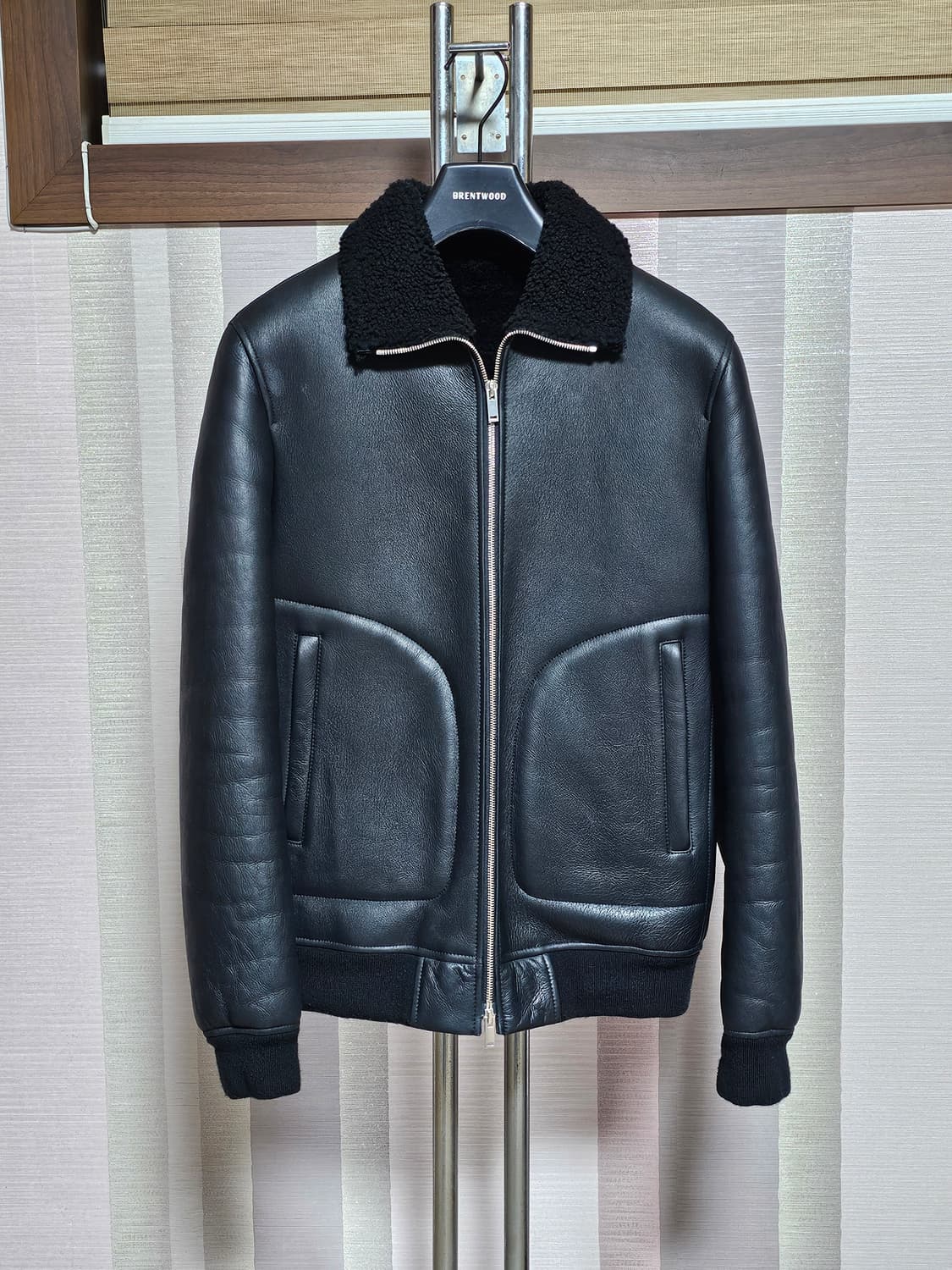 띠어리 시어링 레더 봄버 무스탕 자켓 S(95) 상품이미지1