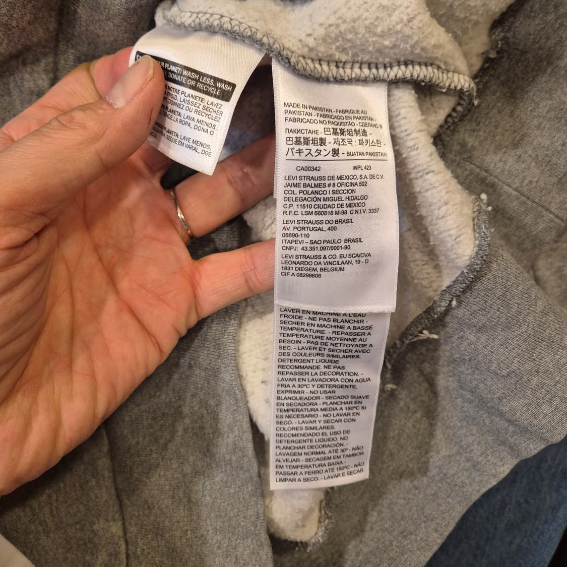 M~L 리바이스 그레이 맨투맨  상품이미지4