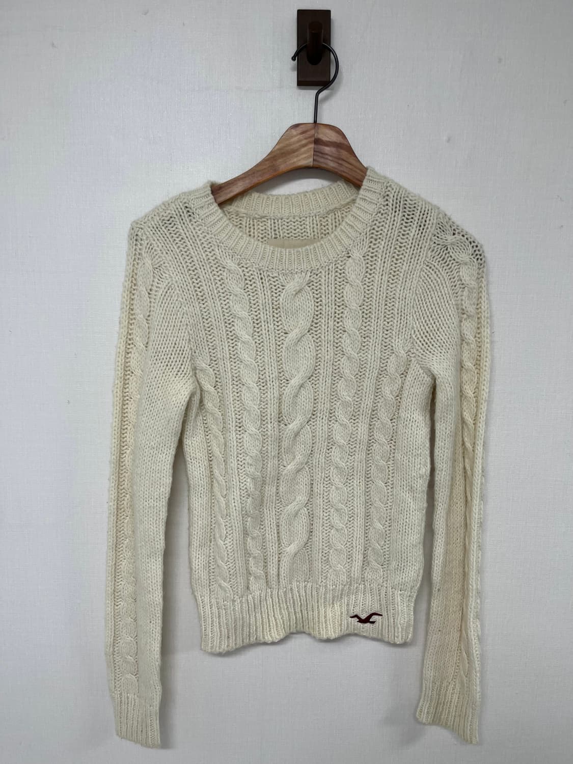 [S] 홀리스터 아이보리 니트 상품이미지1