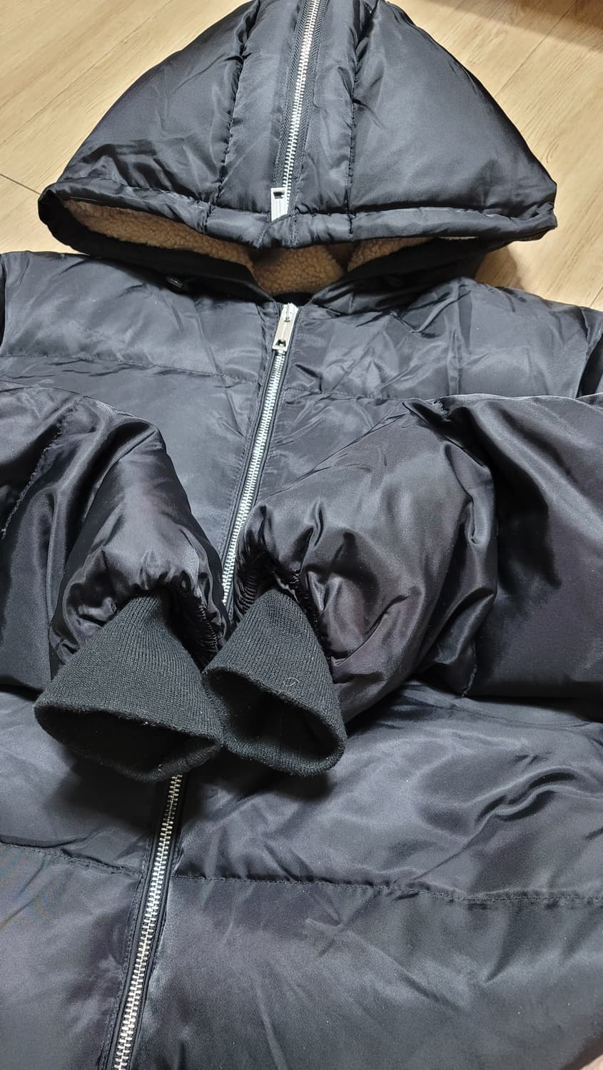 버버리 에코닐 패딩 S 상품이미지10