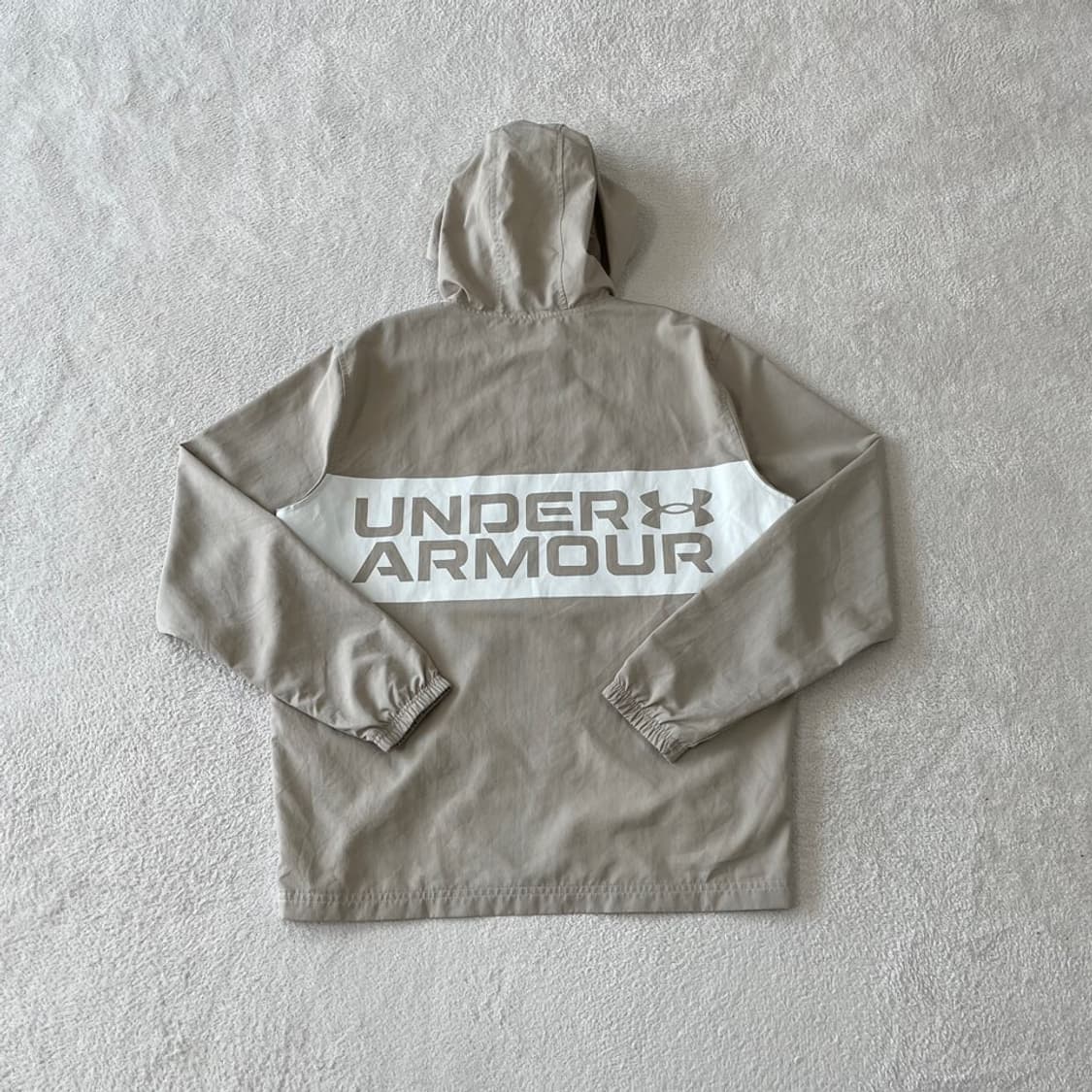 L 언더아머 바람막이 100 상품이미지8