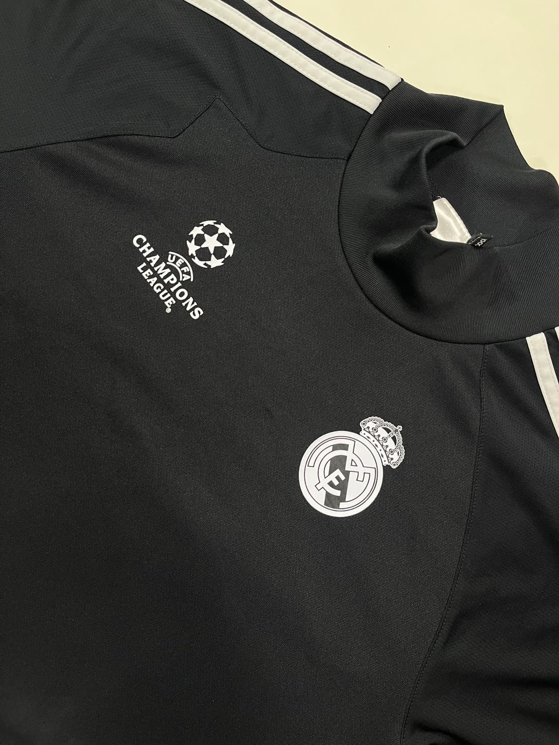 아디다스 레알 마드리드 CF 트레이닝 저지 상품이미지5