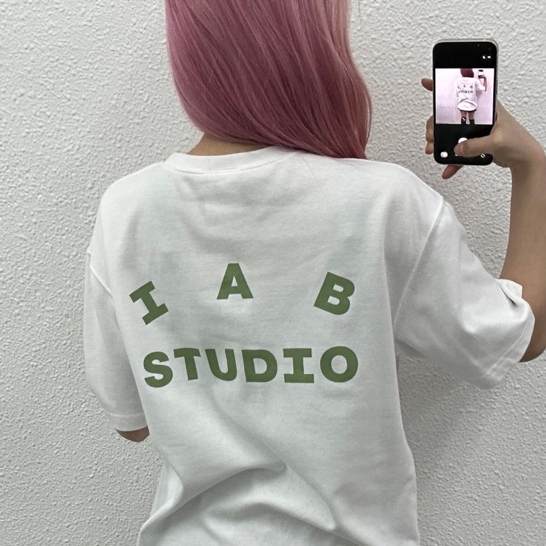 아이앱스튜디오 말차맛 로고 화이트 반팔 L 상품이미지2