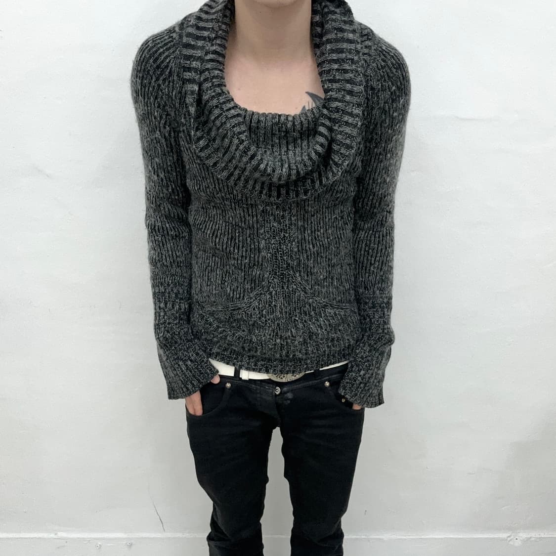 Grey Noise pattern drape knit 상품이미지2