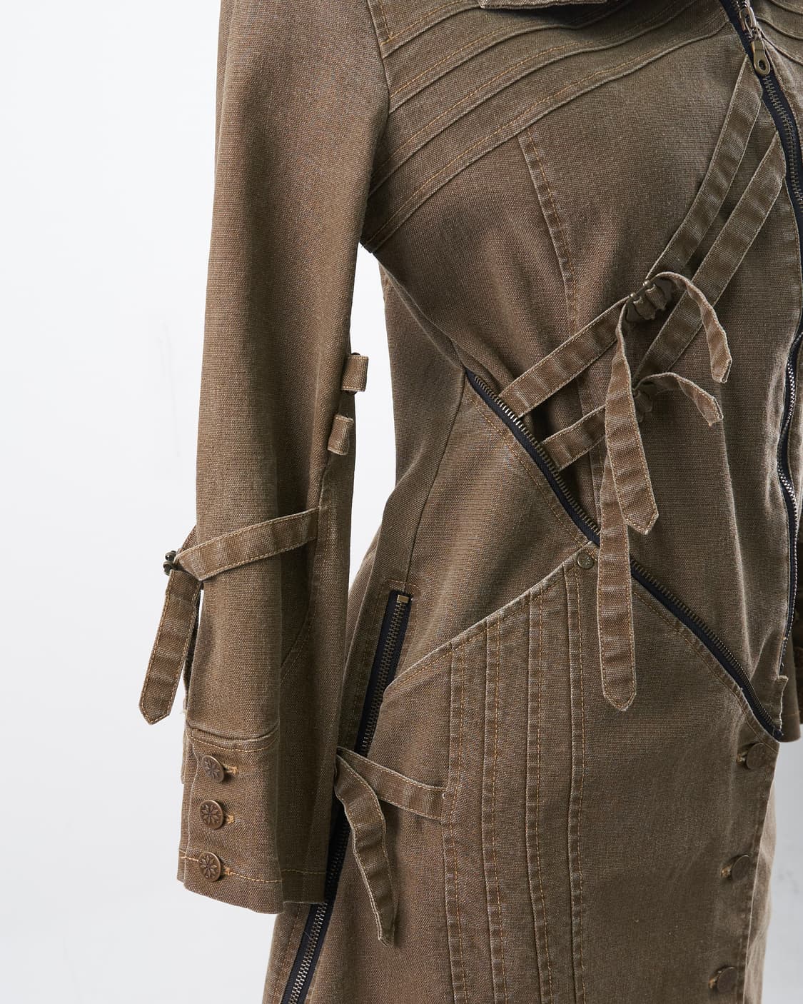 Ozz on 웨스텐 스트랩 부따 페인팅 원피스 상품이미지5