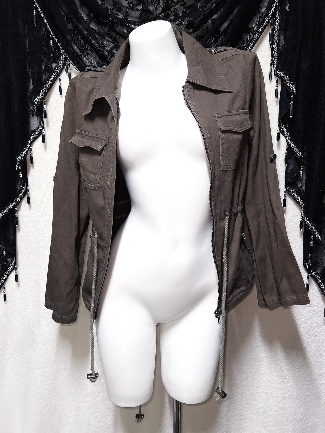 y2k 와투케 갸루 펑크 d.i.a 다이아깔 스트링 트임 견장 야상자켓 상품이미지8