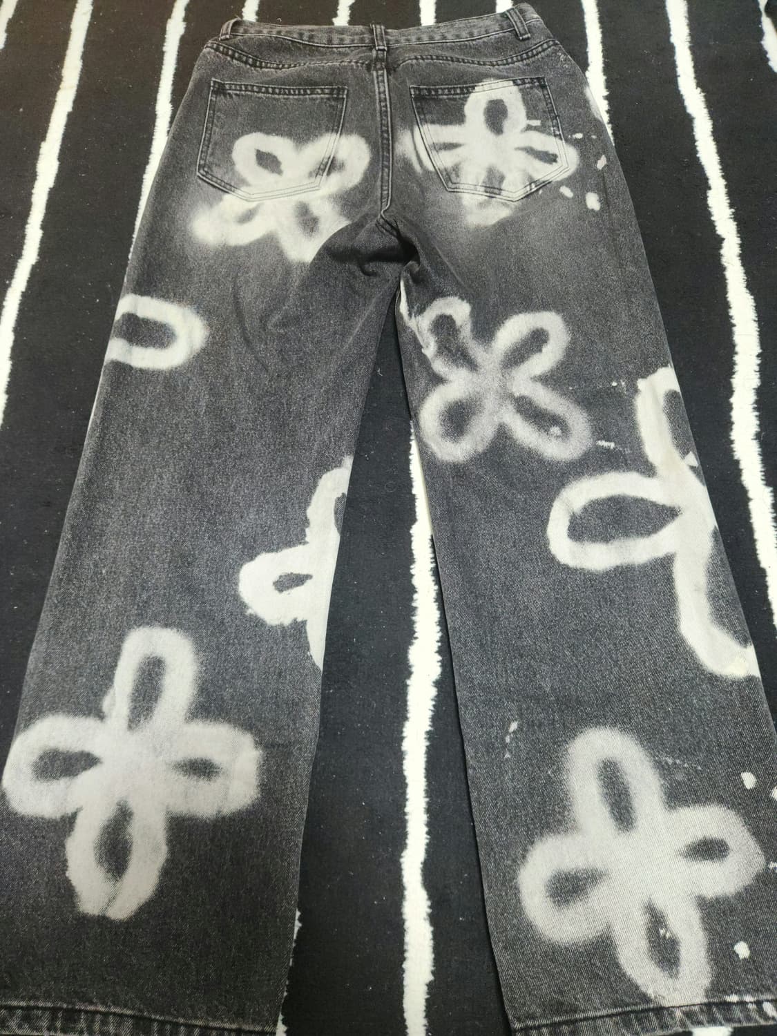 Surgery Painted Clover Jeans 상품이미지3