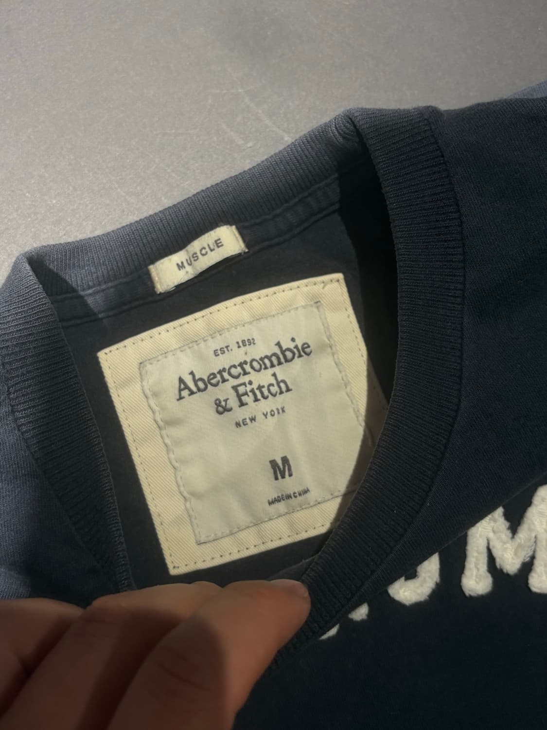 아베크롬비 머슬핏 반팔티 M 상품이미지4