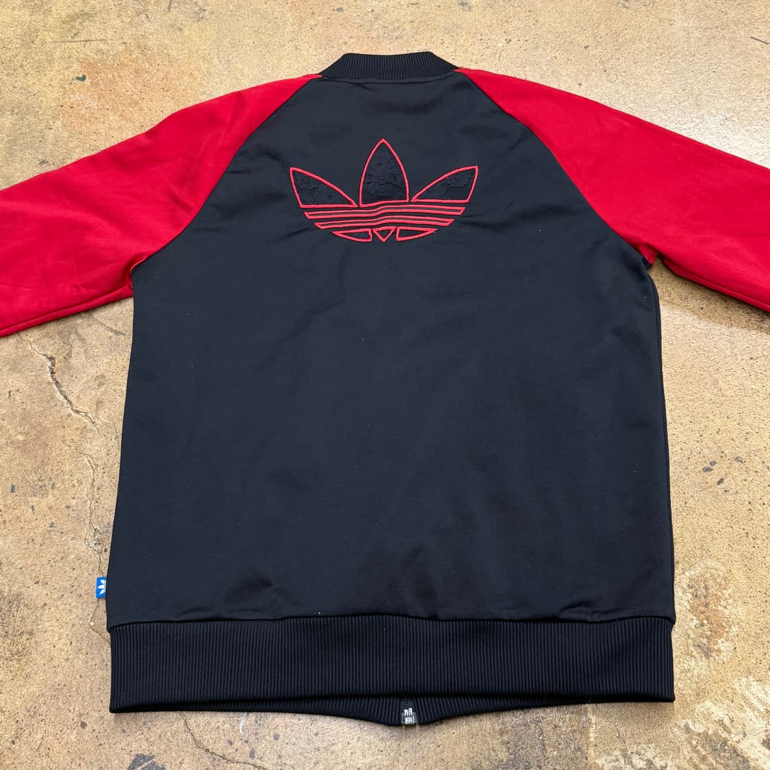 아디다스 블랙 레드 검빨 져지 트랙탑 90 상품이미지4