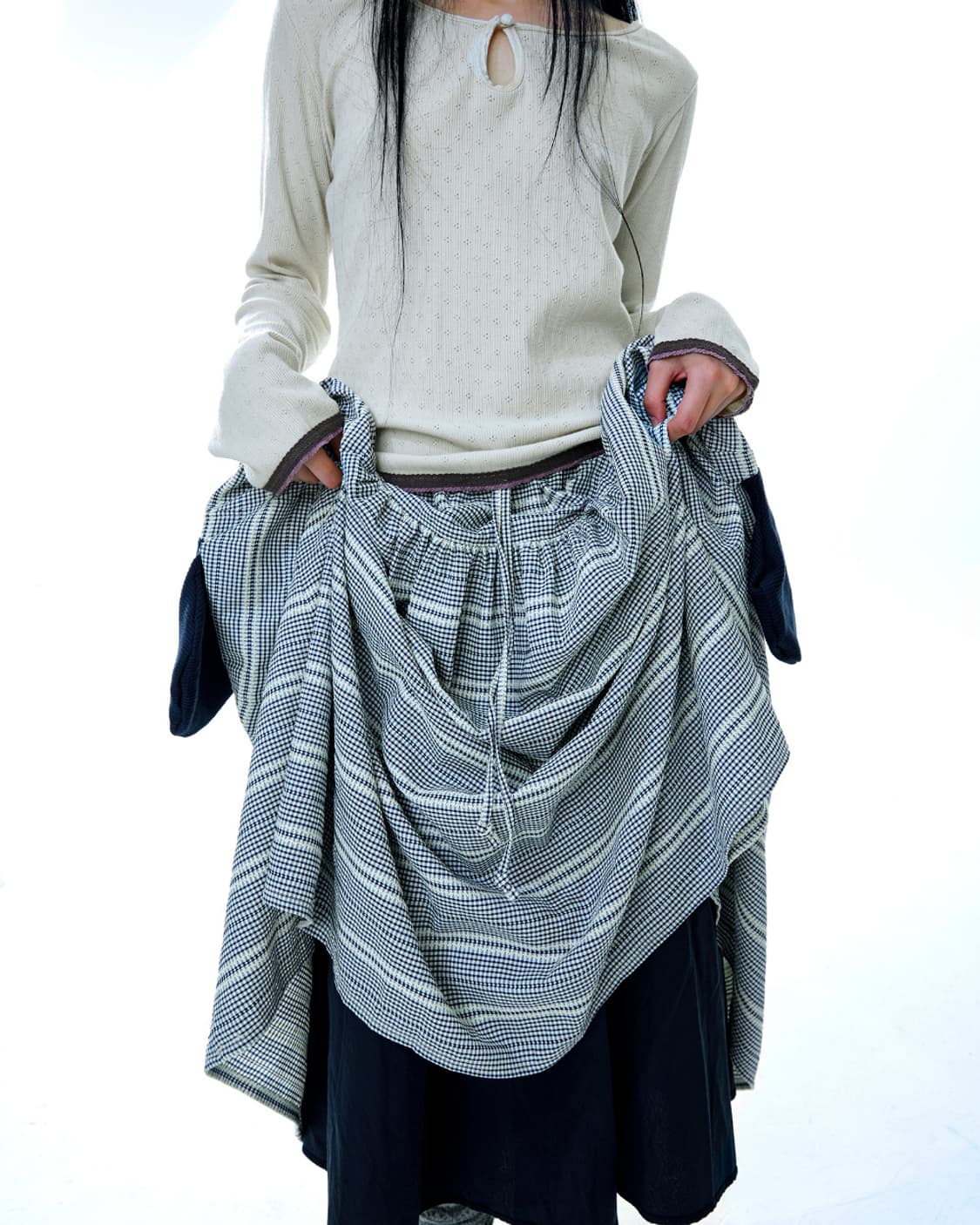 코이세이오 와이드 셔링 스커트 네이비 상품이미지1