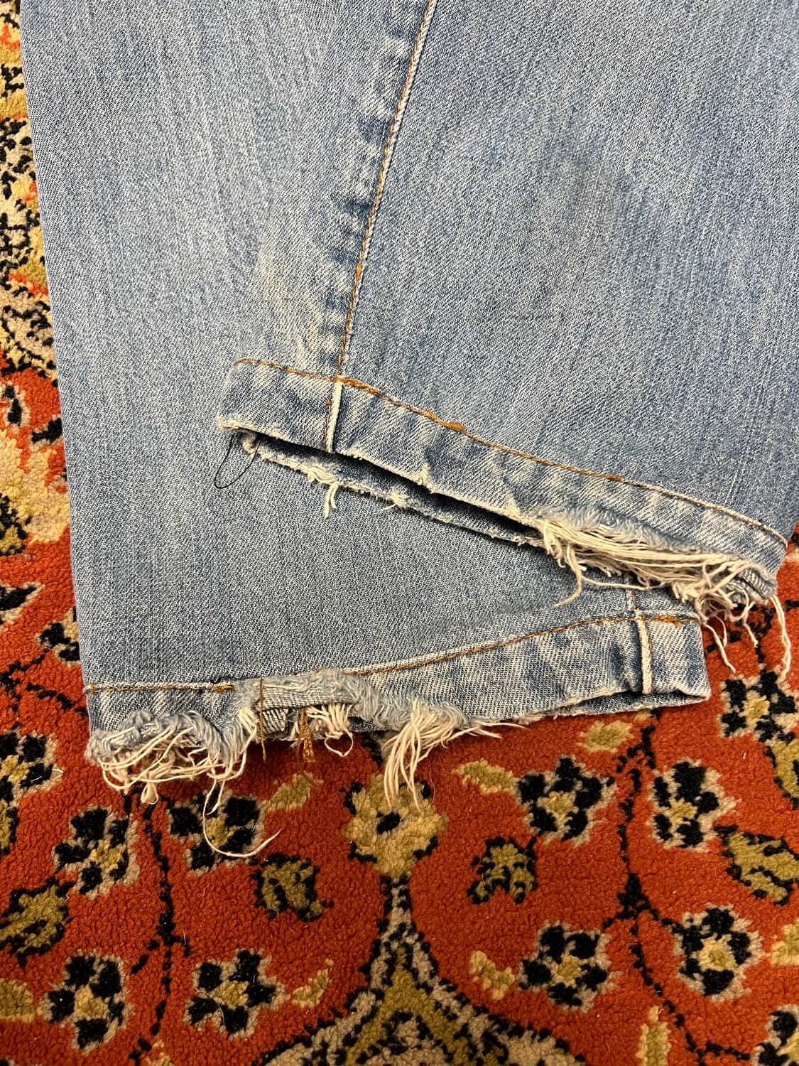 [30] 타임옴므 연청 슬림 스트레이트 데님 팬츠 상품이미지5