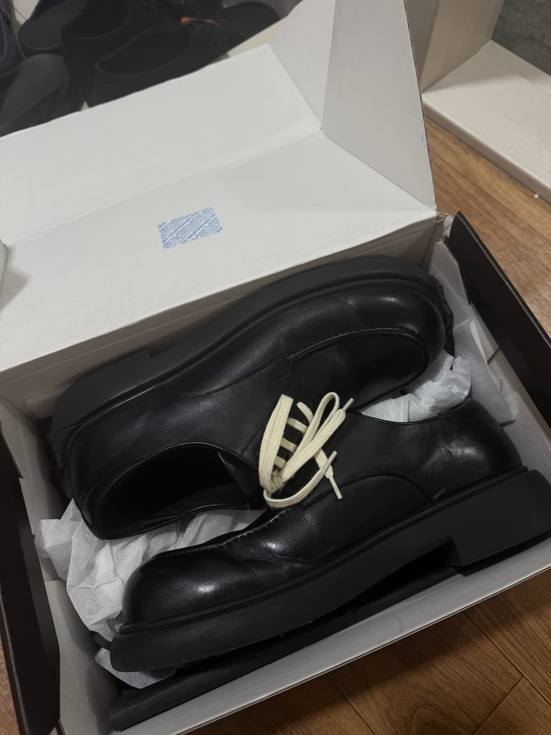 미스테이크 프로젝트 바이 킨치 더비 상품이미지1