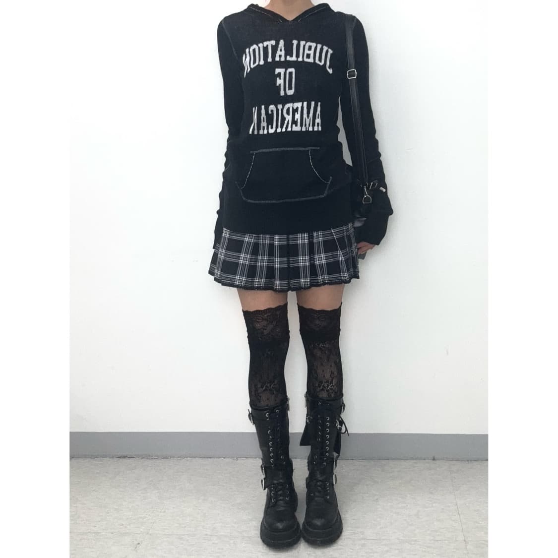 빈티지 블랙 후드티 상품이미지2