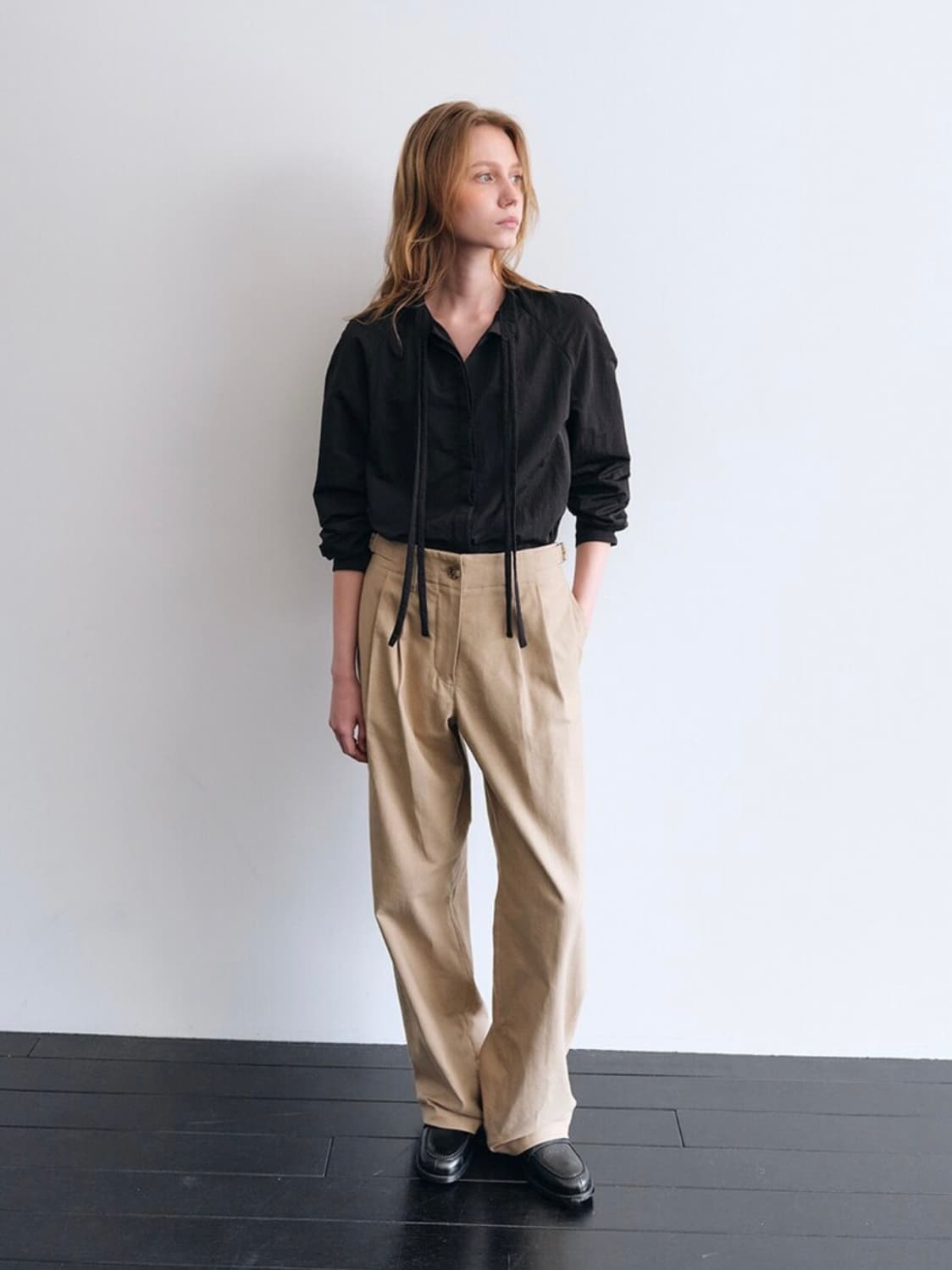 루누이 리본 타이 셔츠 상품이미지2