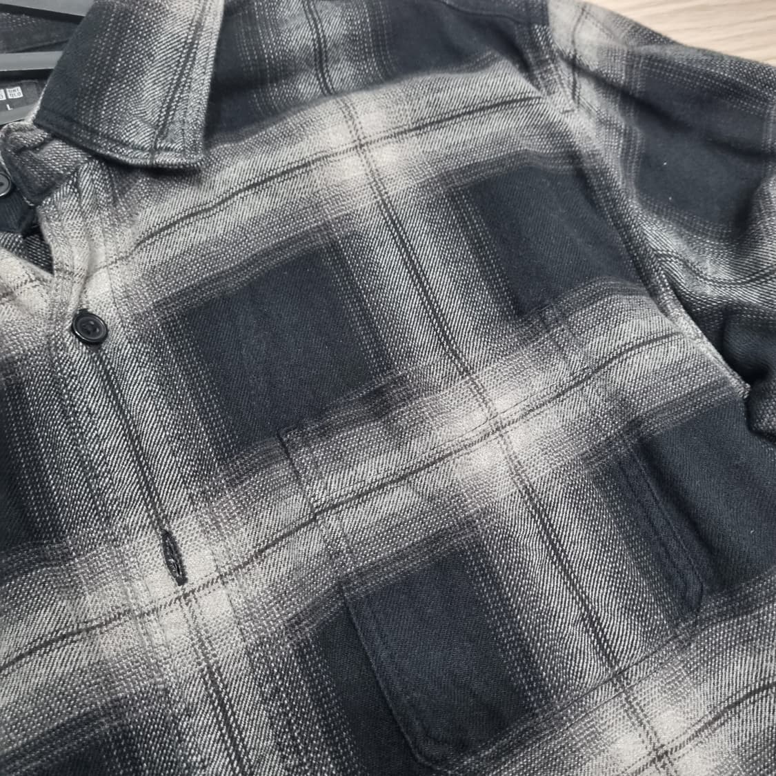 유니클로 플란넬 체크 셔츠 L 블랙 상품이미지2