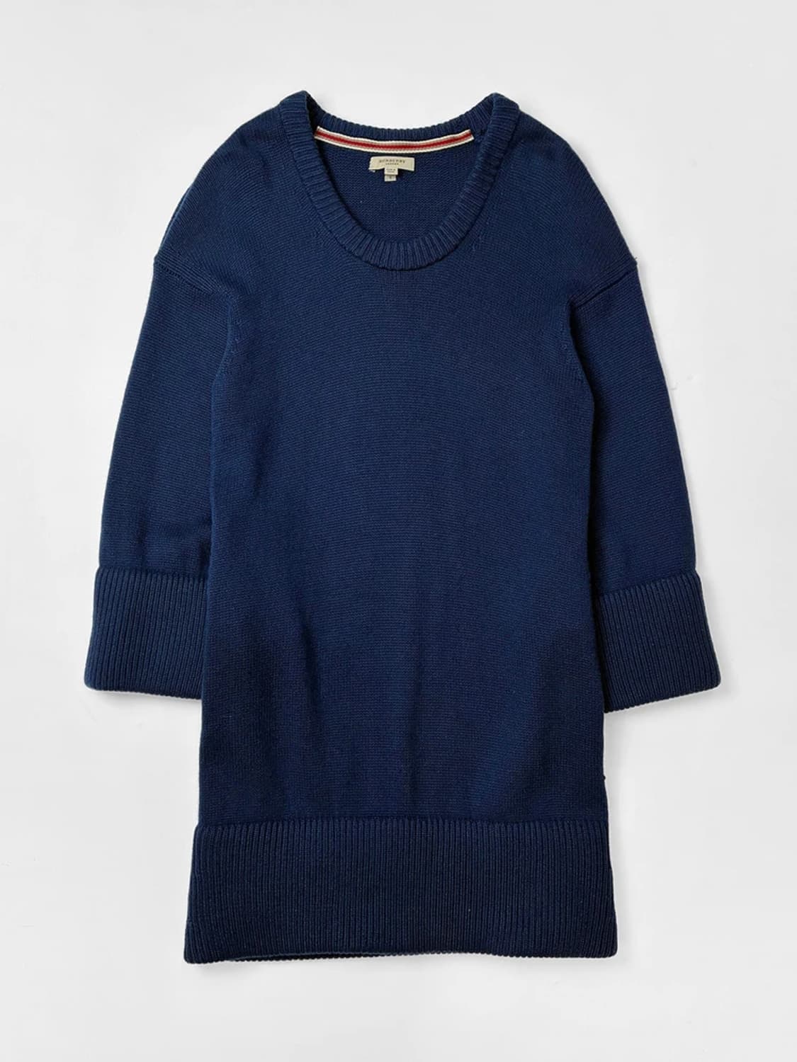 버버리 캐시미어 울 라운드넥 원피스 PN5384 상품이미지1