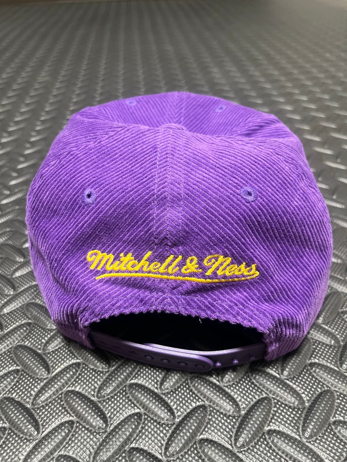 레이커스 코듀로이 스냅백 상품이미지3