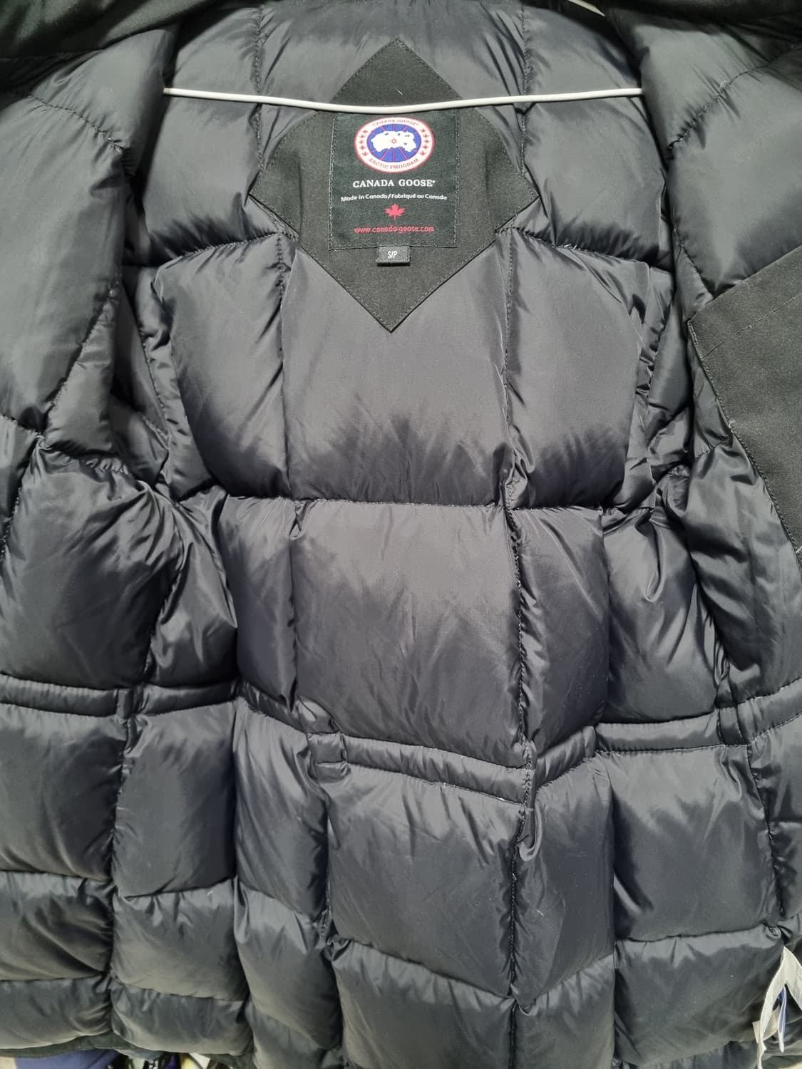 캐나다구스 여성 하프패딩  상품이미지3