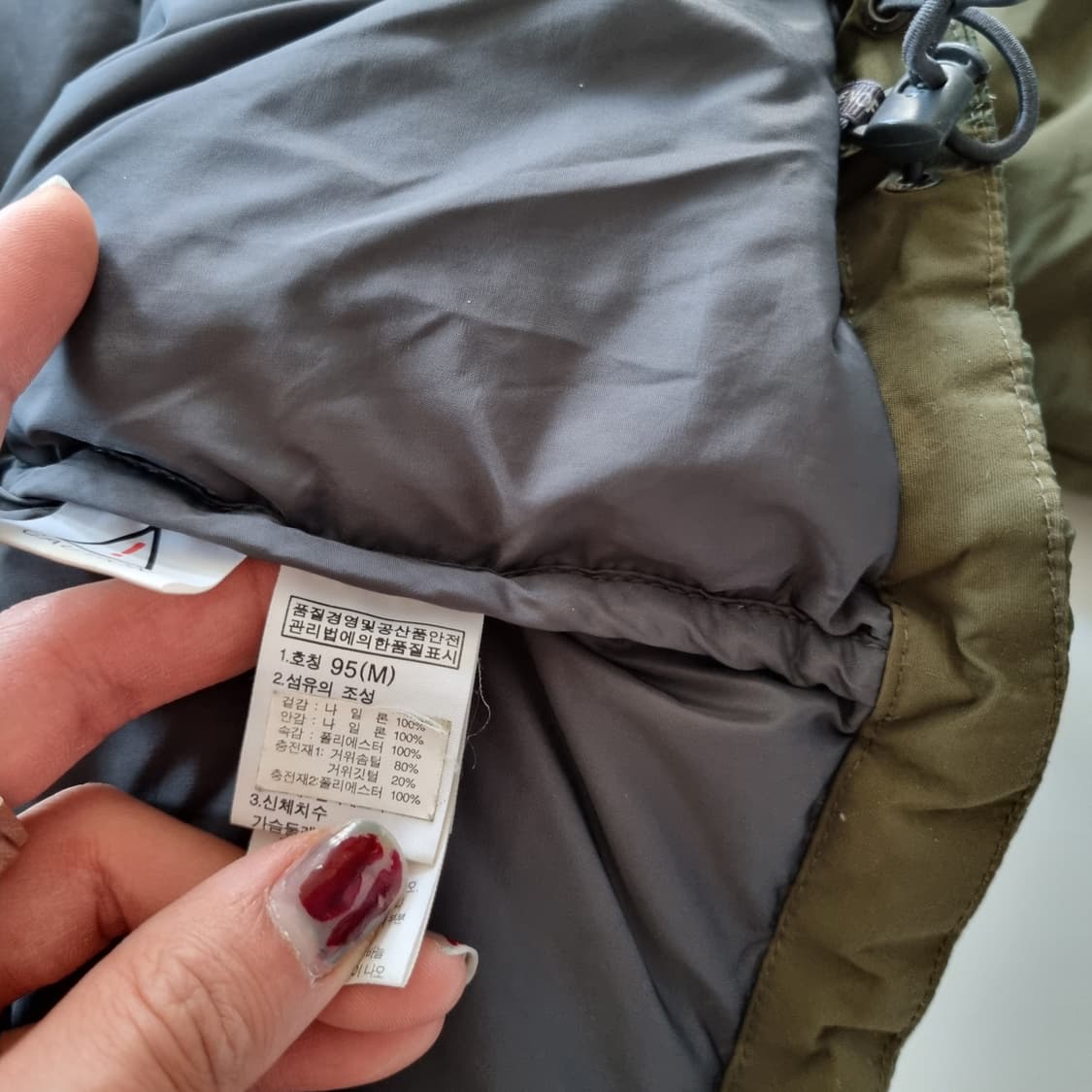 노스페이스 700 폴라 다운패딩 카키  상품이미지7