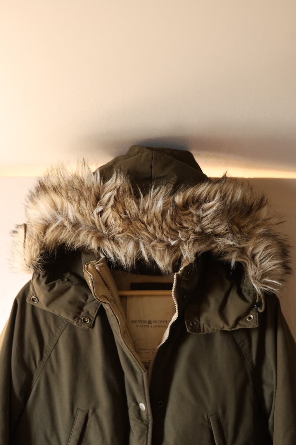 폴로 랄프로렌 데님 앤 서블라이 밀리터리 베이스 퍼 후드 파카 상품이미지6