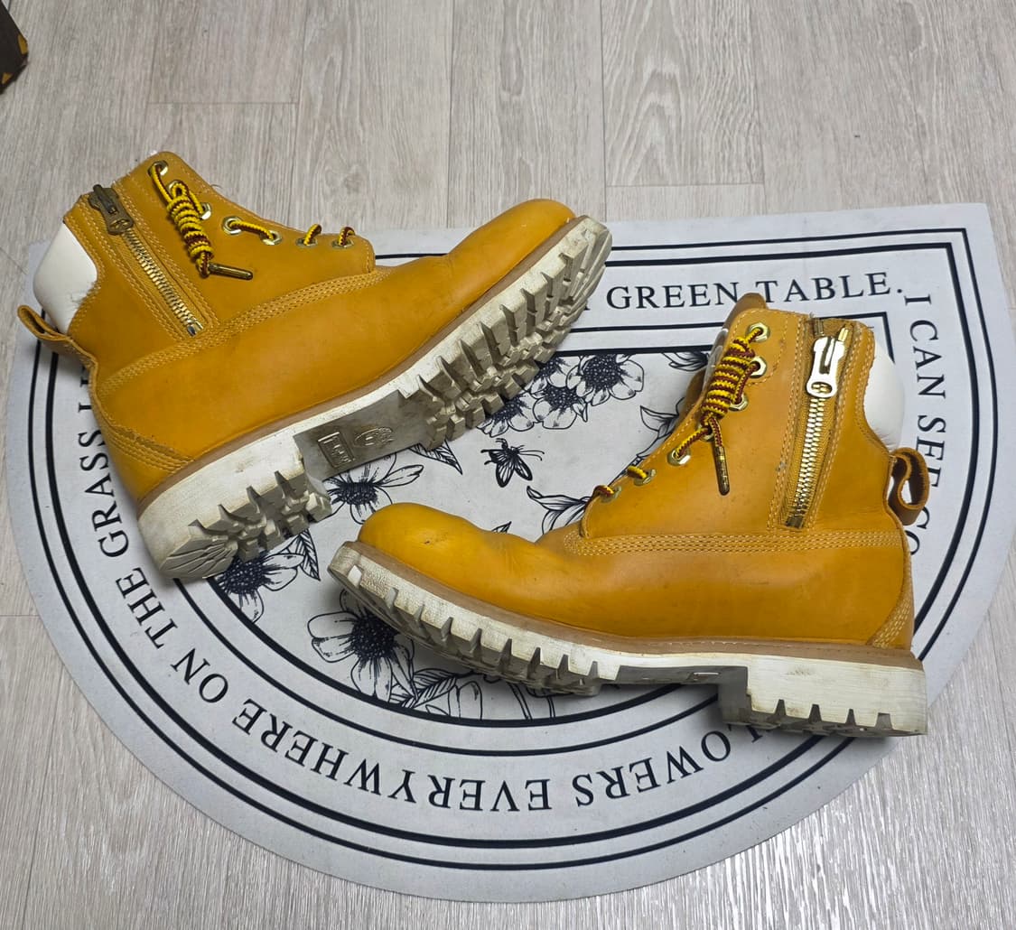 [265]팀버랜드 6인치 워터프루프 스투시 콜라보 부츠 상품이미지8