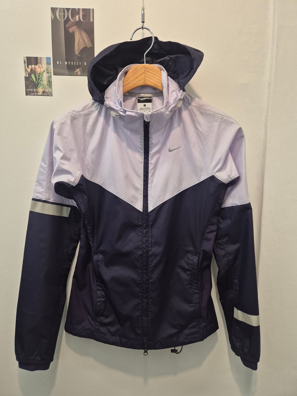 나이키 여성 바람막이  S
- 사이즈   상품이미지1