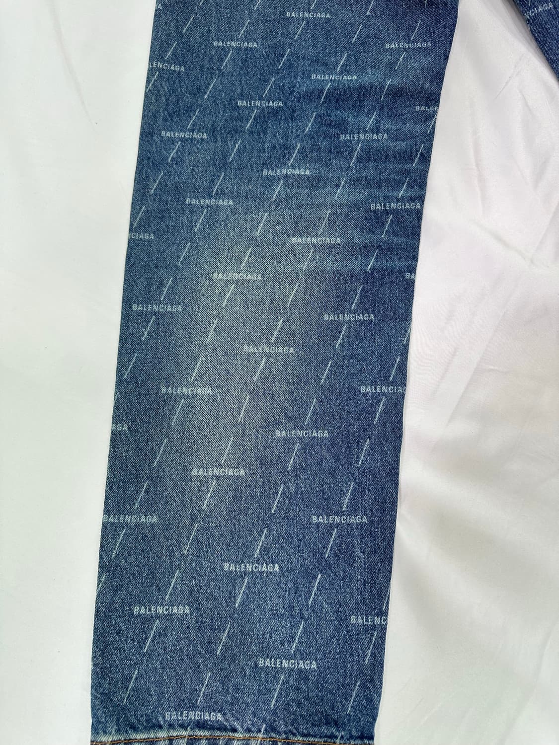 [29] 발렌시아가 멀티로고 프린트 데님 팬츠 청바지 상품이미지9