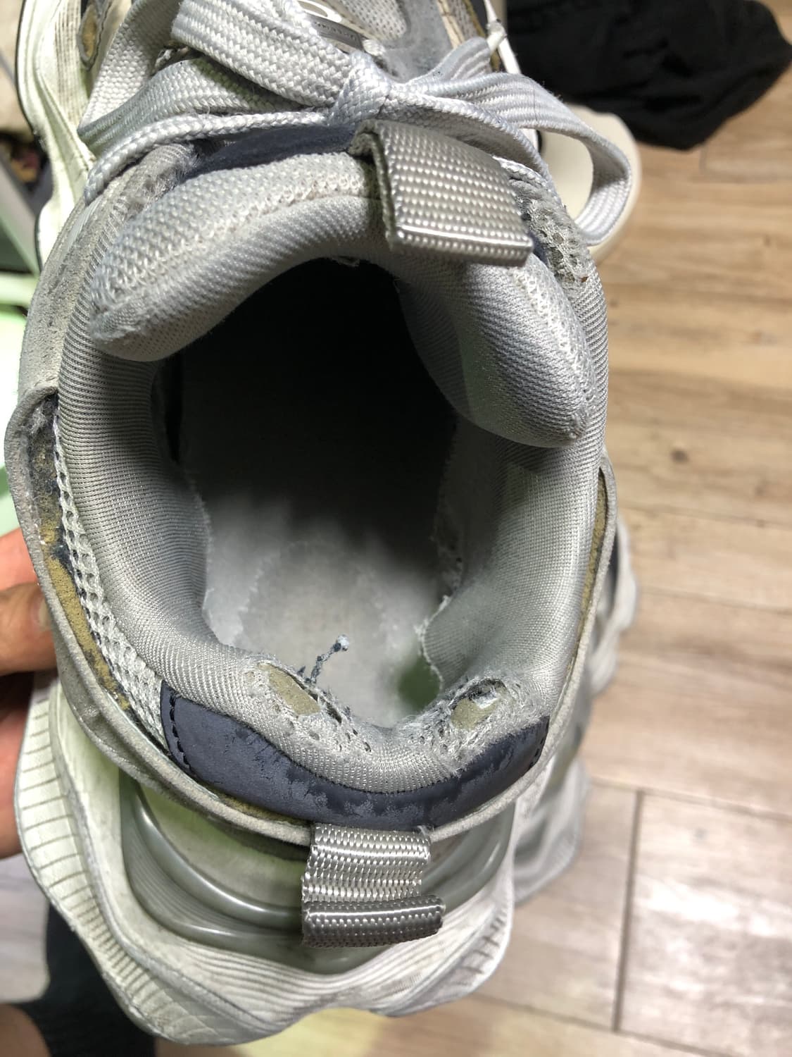 발렌시아가 카고 스니커즈 상품이미지5