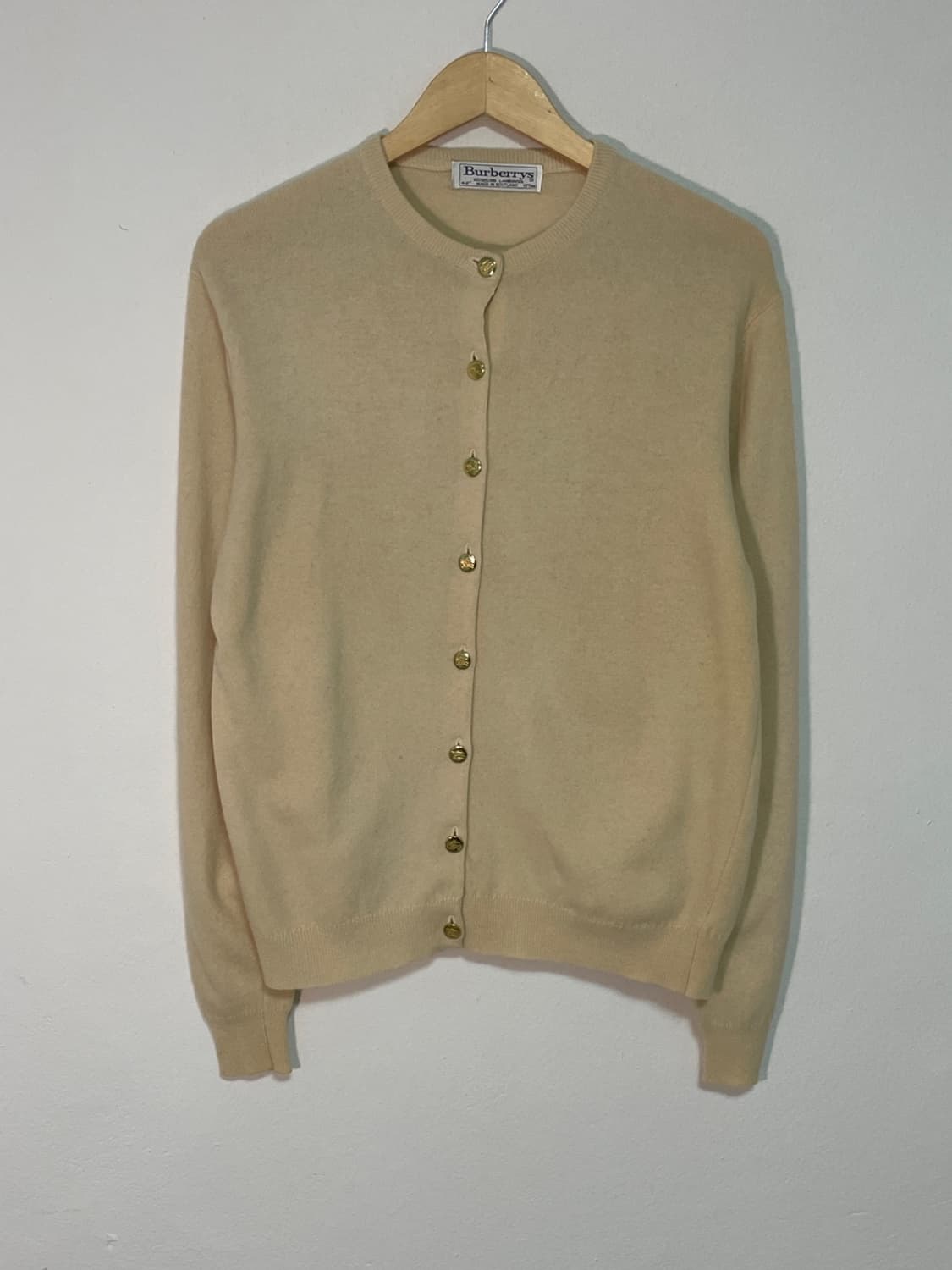 버버리 금장 기마로고 가디건 상품이미지3