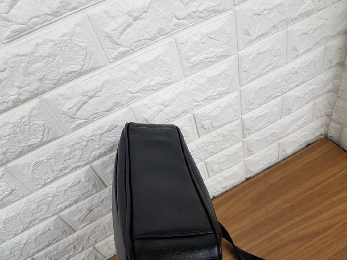 닥스 남성 크로스백 상품이미지4