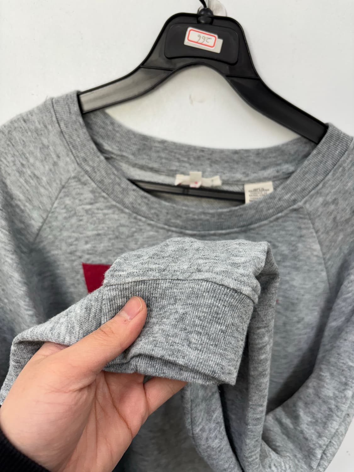 리바이스 우먼 맨투맨 상품이미지2