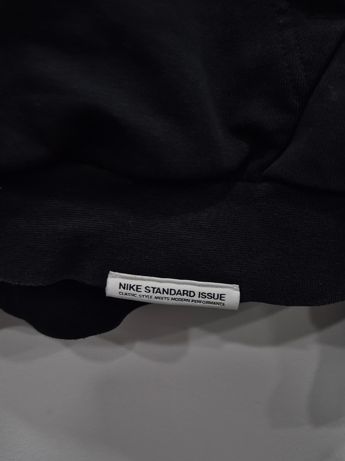 나이키 드라이핏 스탠다드 이슈 풀오버 후드티 남성 100사이즈 블랙 상품이미지4