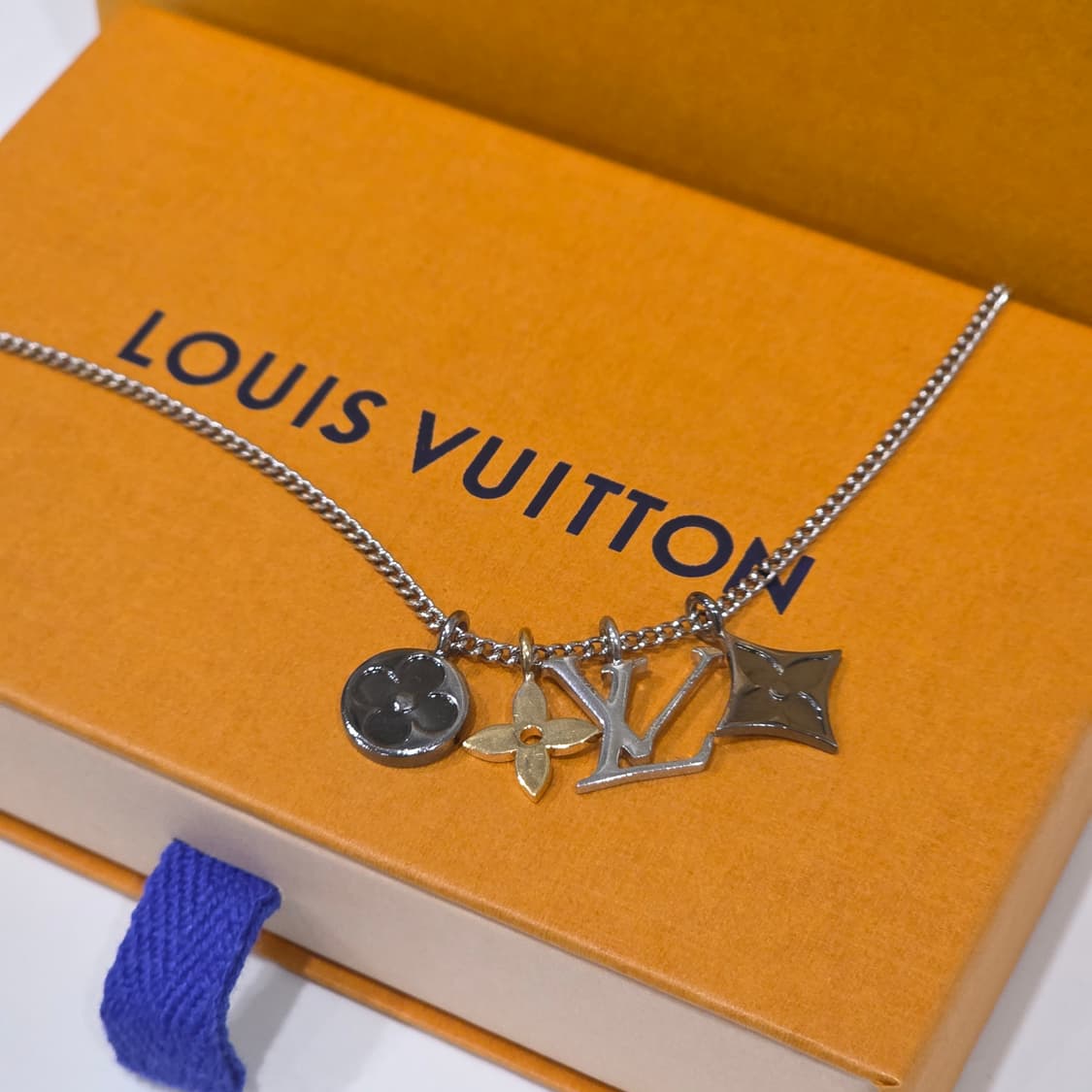 루이비통 모노그램  인스팅트 목걸이 M00521  상품이미지2