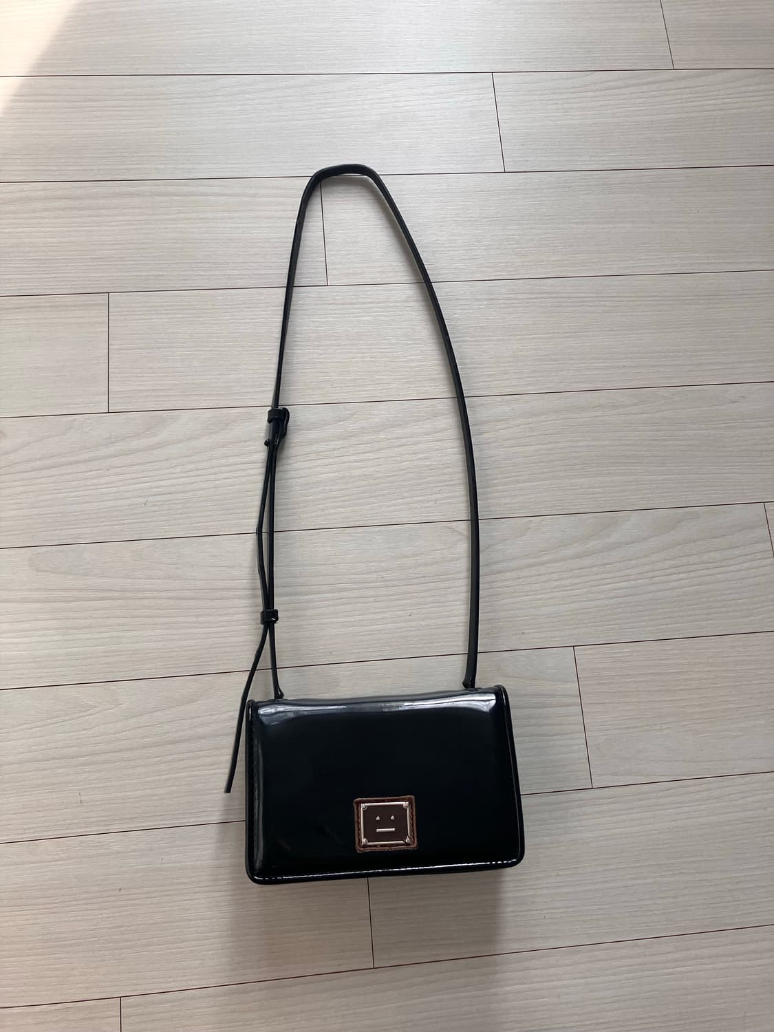 아크네스튜디오 페이스 숄더백 상품이미지2