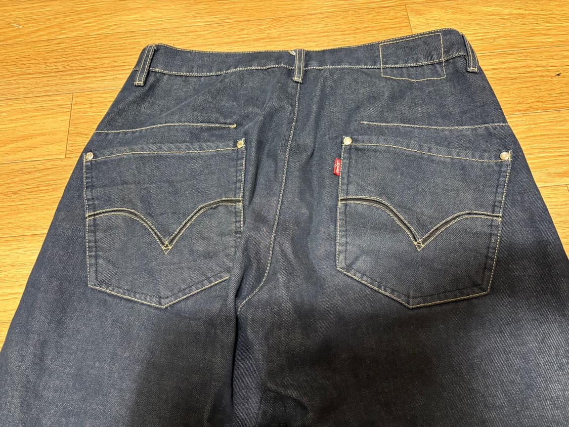 리바이스 엔지니어드 데님 팬츠 상품이미지2