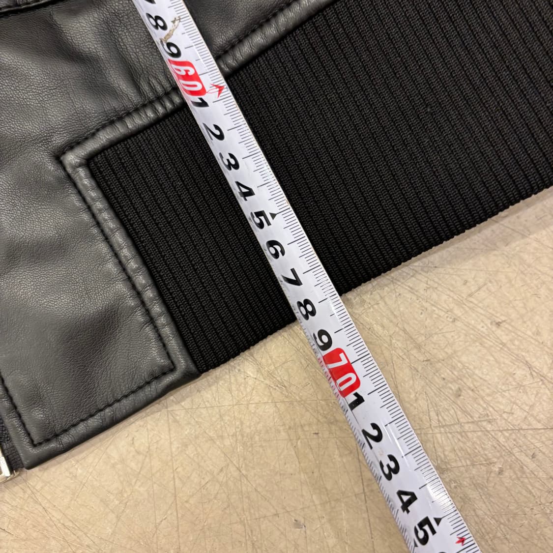 자라 블랙 레더 자켓 상품이미지4