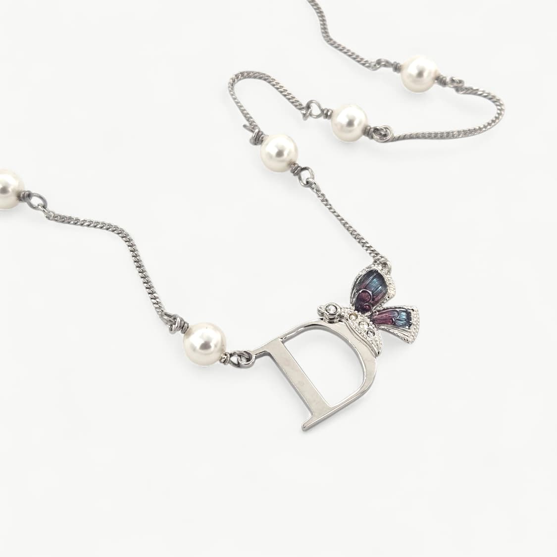 디올 D이니셜 나비 진주 체인 목걸이 상품이미지7