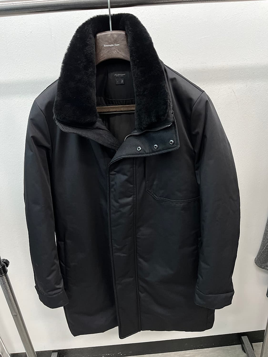 100-105) 질스튜어트 구스 하프다운  상품이미지3