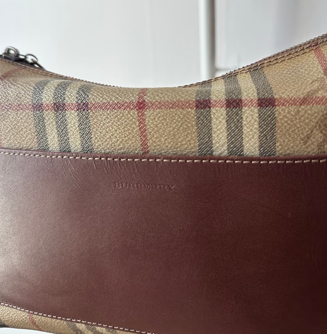 버버리 클래식 노바체크 숄더백 상품이미지3