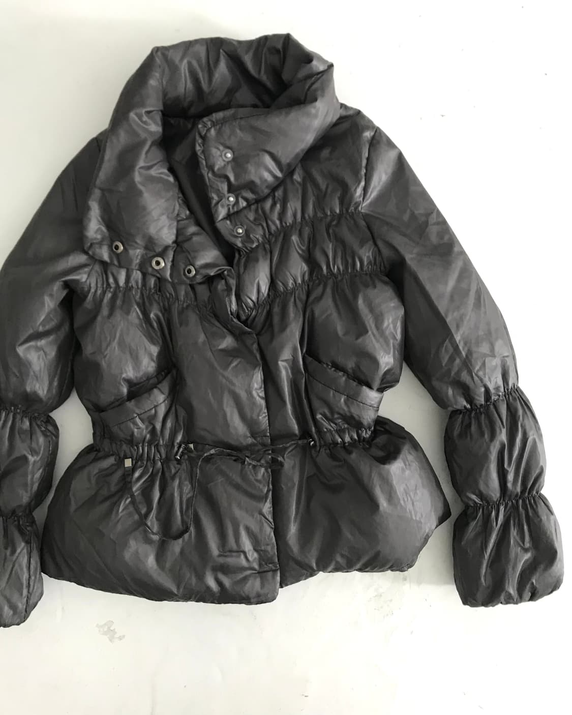 Dark brown string light padded jumper 상품이미지3