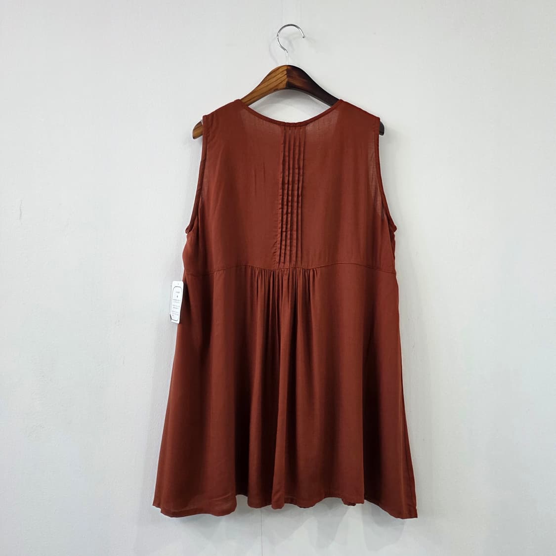 브릭 브라운 자수 플레어 슬리브리스 블라우스 상품이미지2