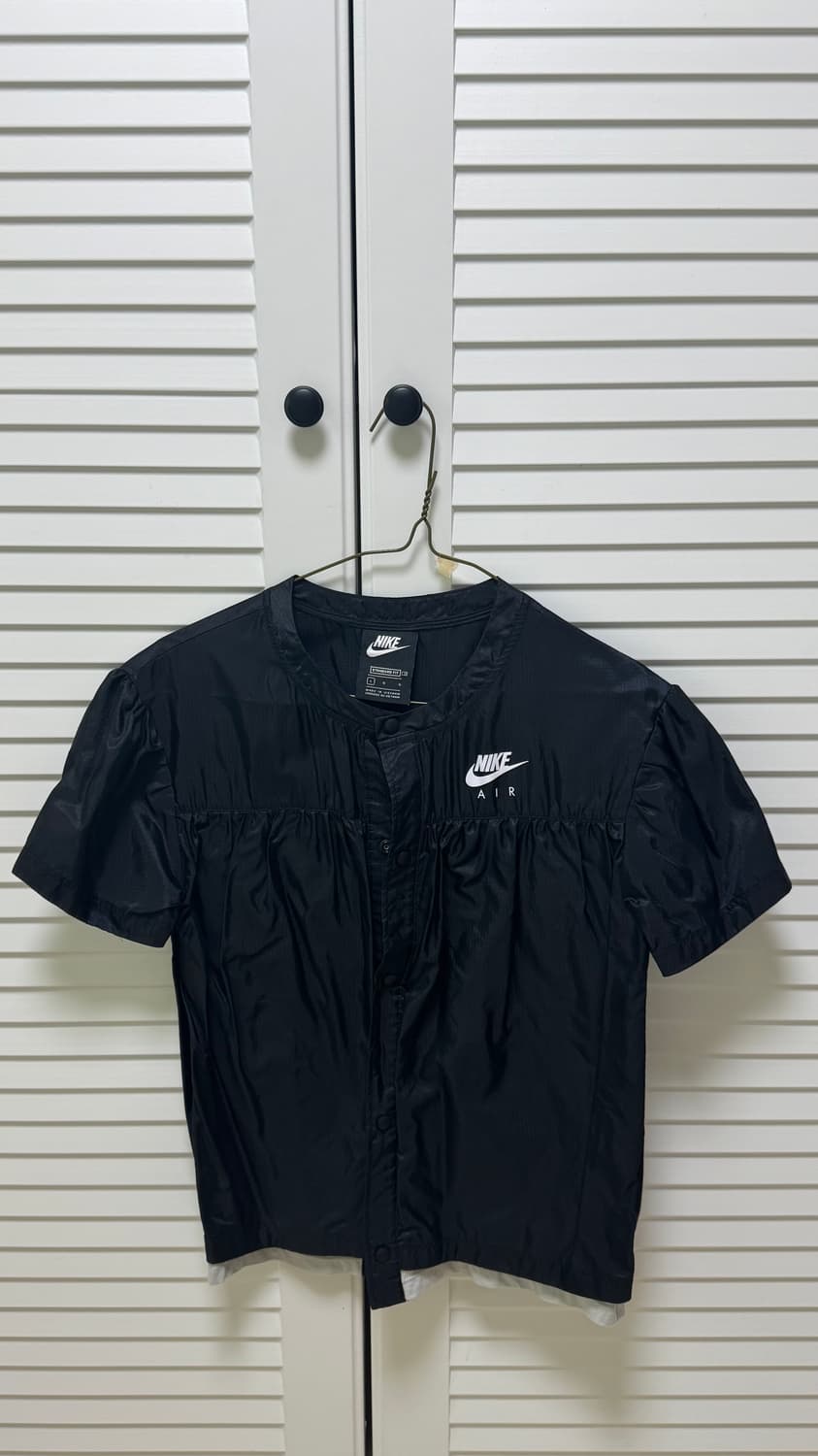 나이키 나일론 퍼프 상의 상품이미지1