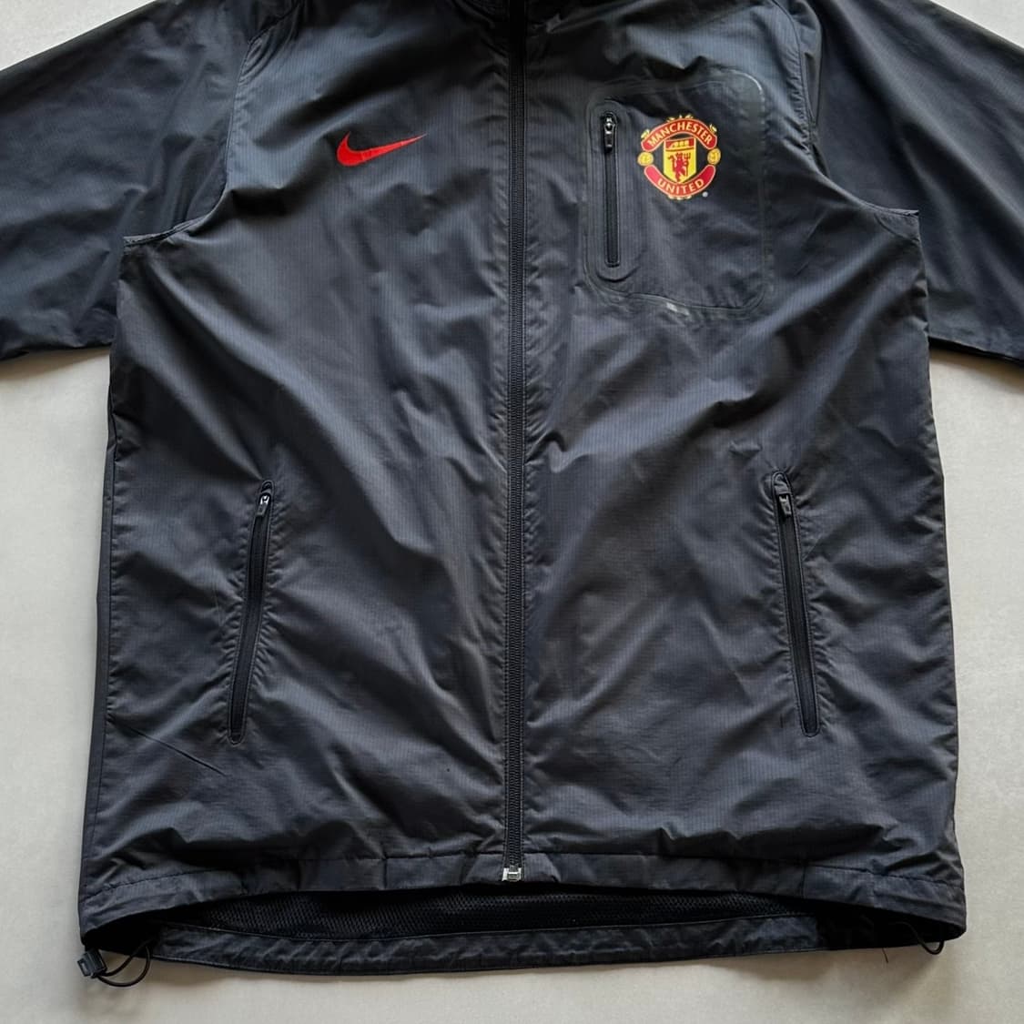 [L]나이키 맨체스터 유나이티드 트레이닝 바람막이 상품이미지3