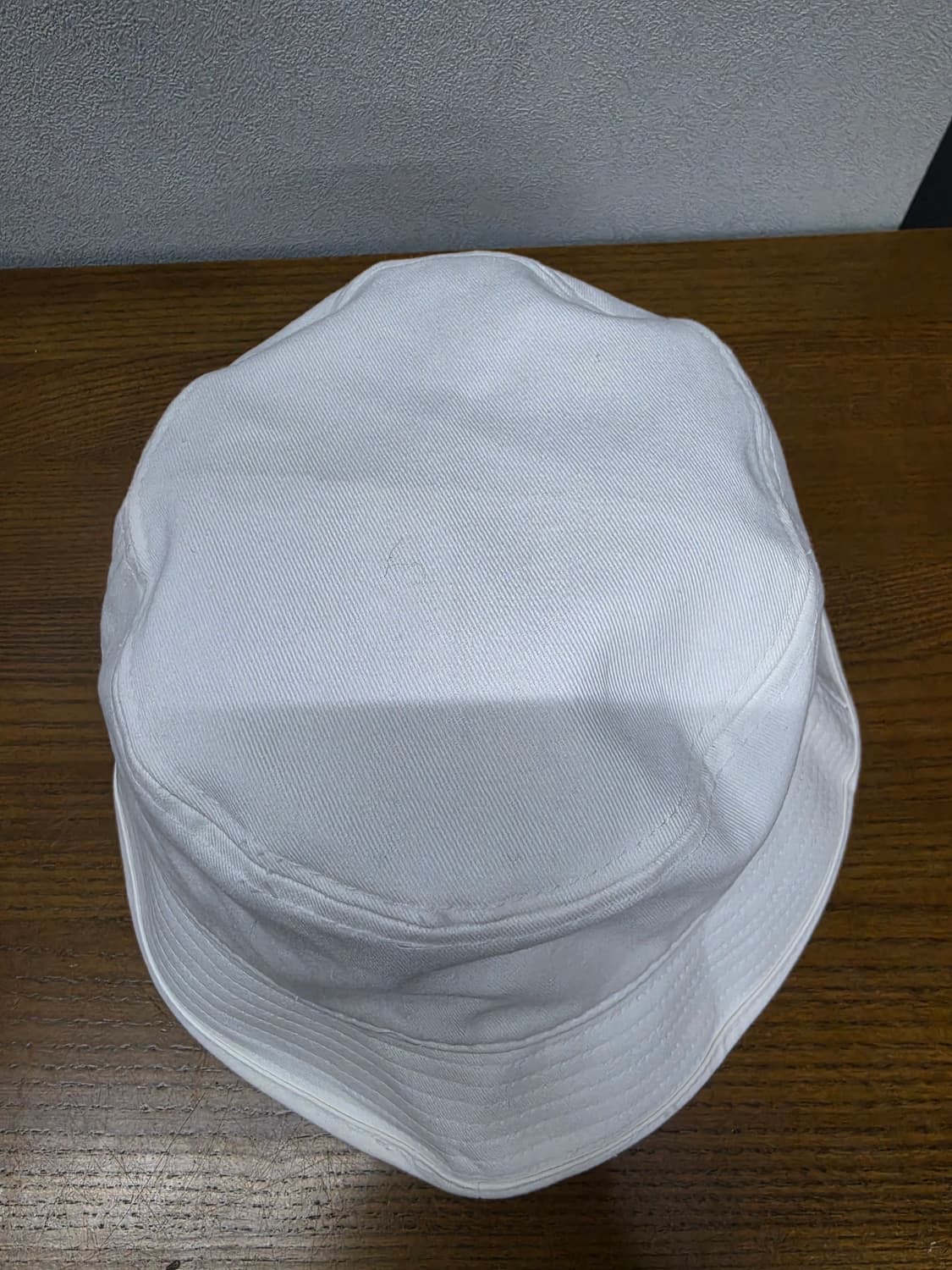 아디다스 화이트 버킷햇 상품이미지2