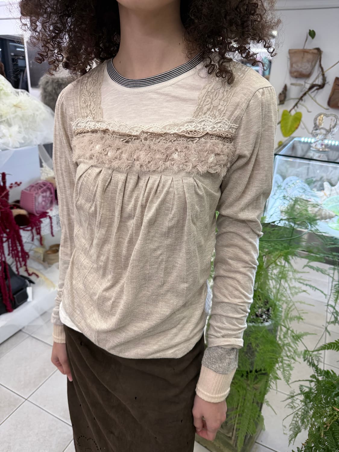 lace trim top 상품이미지2