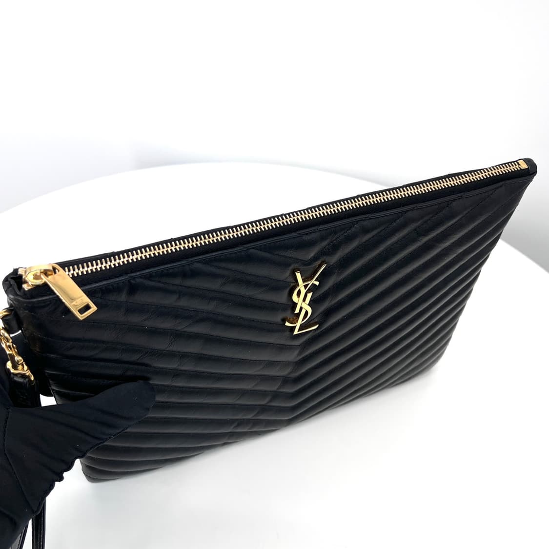 생로랑 모노그램 마틀라세 클러치백 블랙 (559193) 상품이미지6