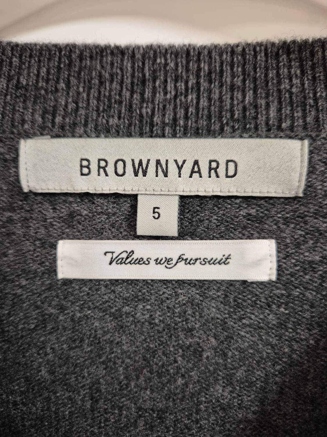 브라운야드 / 엑스트라 슈퍼 파인 브이넥 니트 / 5 상품이미지4