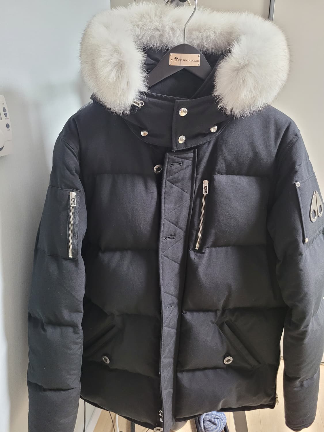 무스너클 남성 패딩 상품이미지1